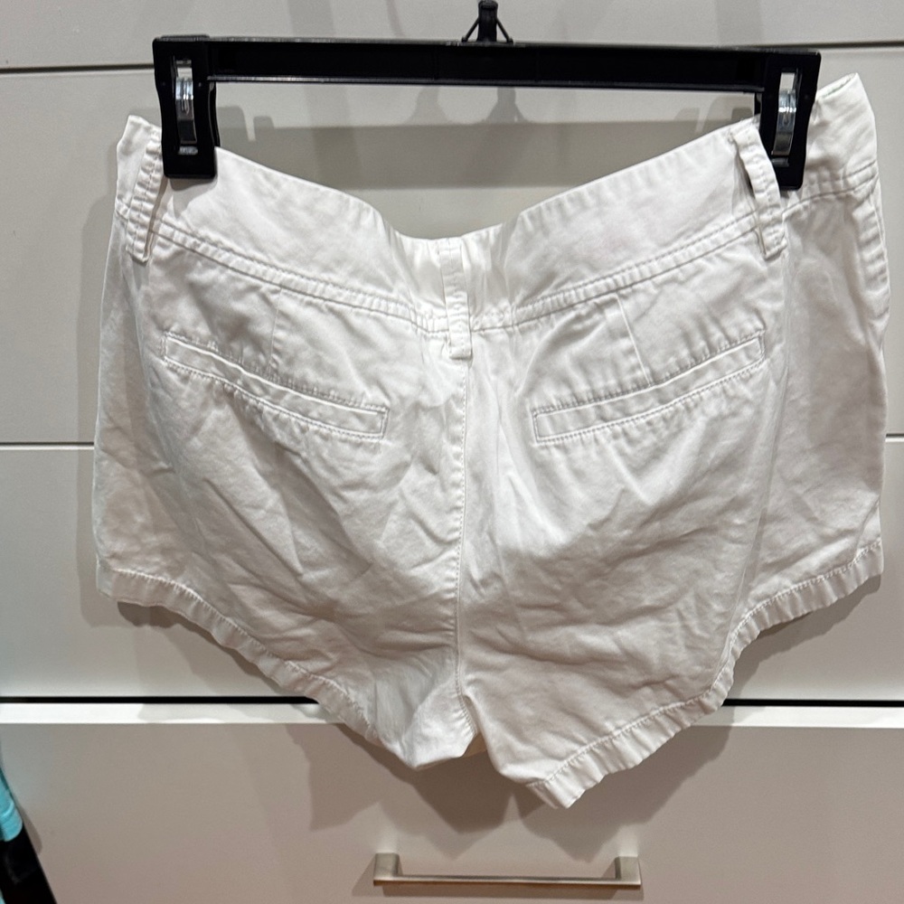 Lilly Pulitzer White Women's Cargo Shorts